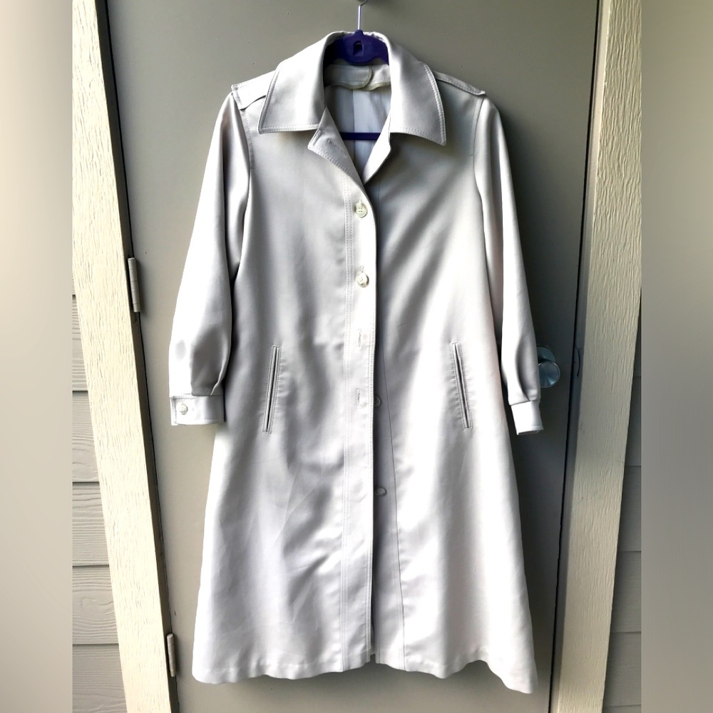 Vintage London Fog Khaki Trench Coat Size 8 Petite
